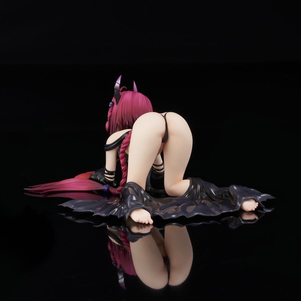 PREORDINE+ 02/2027 To Love-Ru Darkness PVC Figure 1/6 Mea Kurosaki Darkness Ver. (Renewal Package Edition) 11 cm