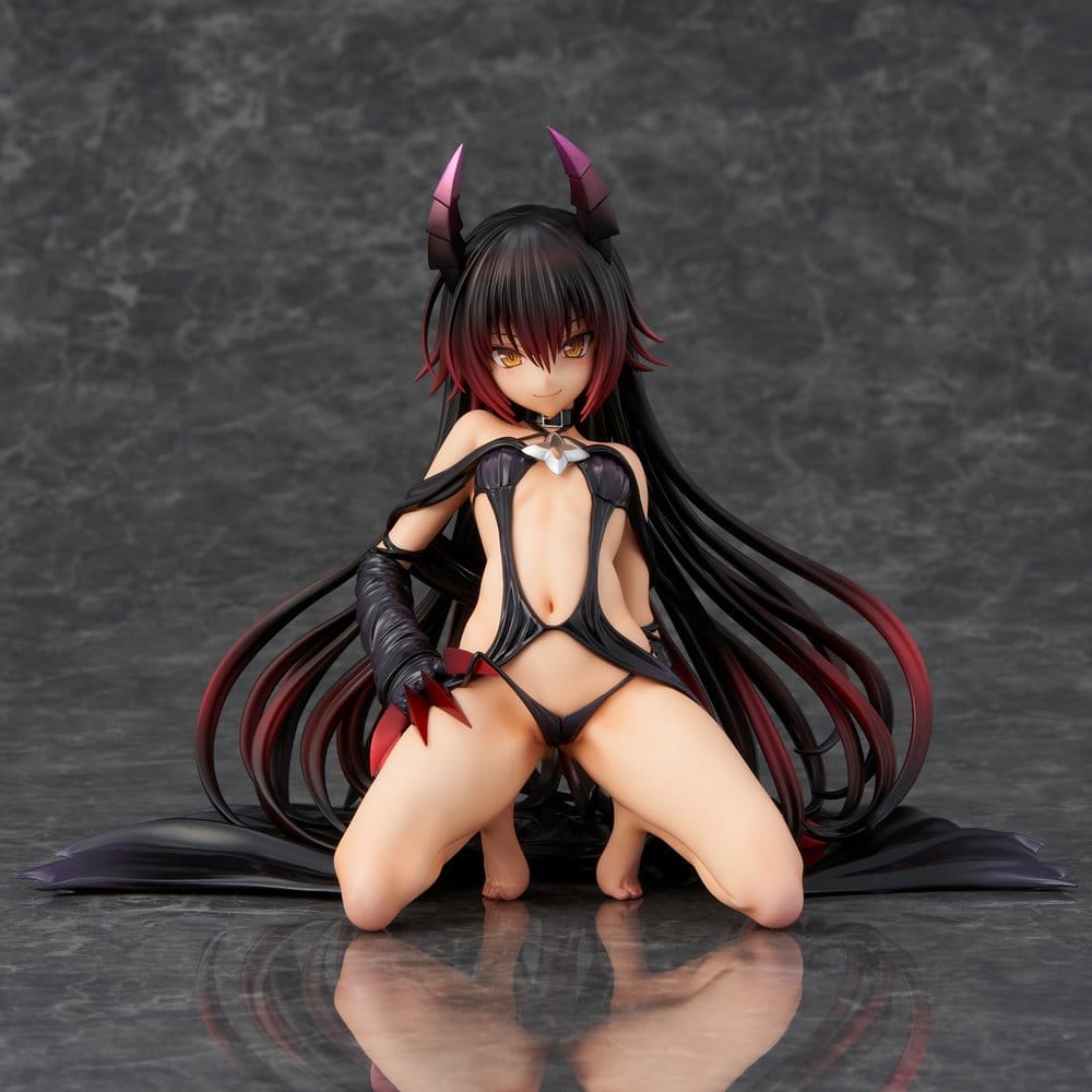 PREORDINE+ 12/2026 To Love-Ru Darkness PVC Statue 1/6 Nemesis Darkness Version (Renewel Package Edition) 16 cm