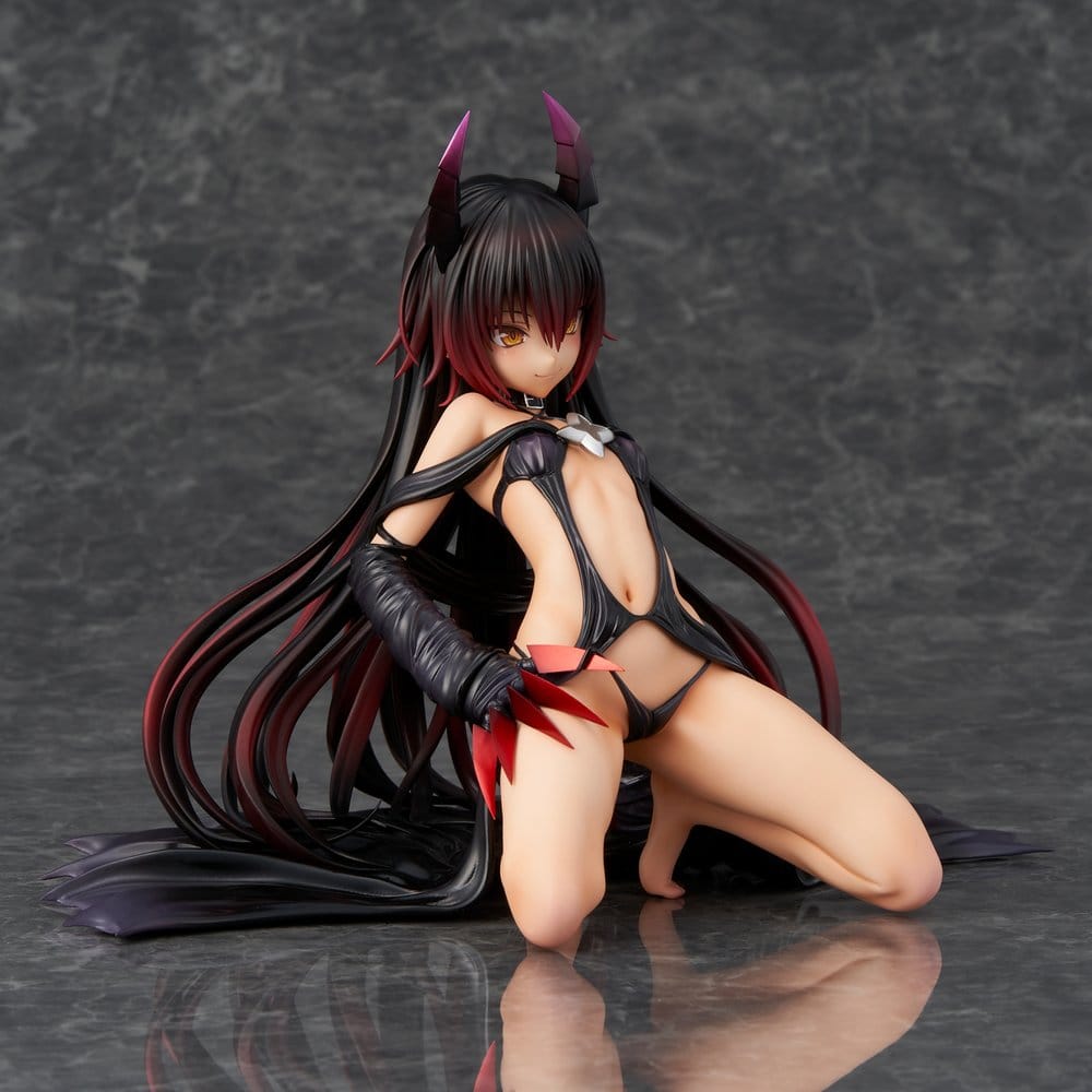 PREORDINE+ 12/2026 To Love-Ru Darkness PVC Statue 1/6 Nemesis Darkness Version (Renewel Package Edition) 16 cm