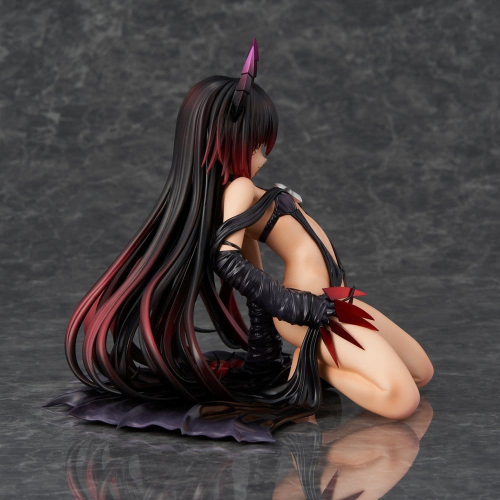 PREORDINE+ 12/2026 To Love-Ru Darkness PVC Statue 1/6 Nemesis Darkness Version (Renewel Package Edition) 16 cm