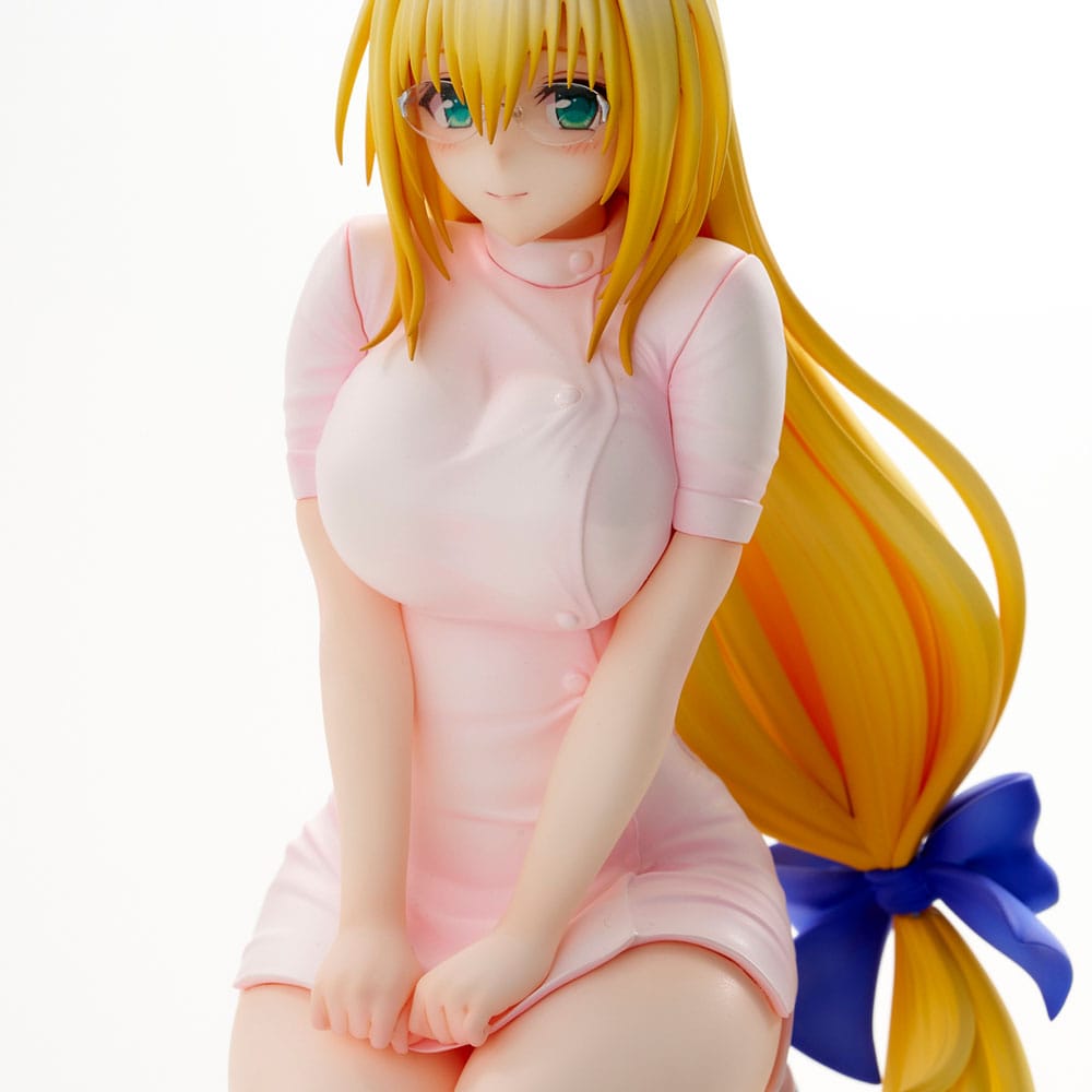PREORDINE+ 12/2025 To Love-Ru Darkness Statue PVC Nurse Series: Tearju Lunatique 19 cm