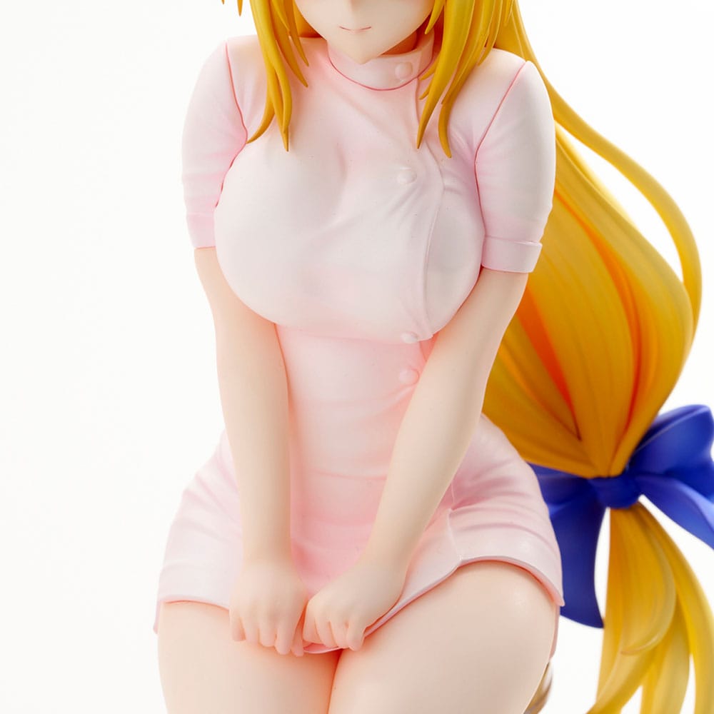 PREORDINE+ 12/2025 To Love-Ru Darkness Statue PVC Nurse Series: Tearju Lunatique 19 cm