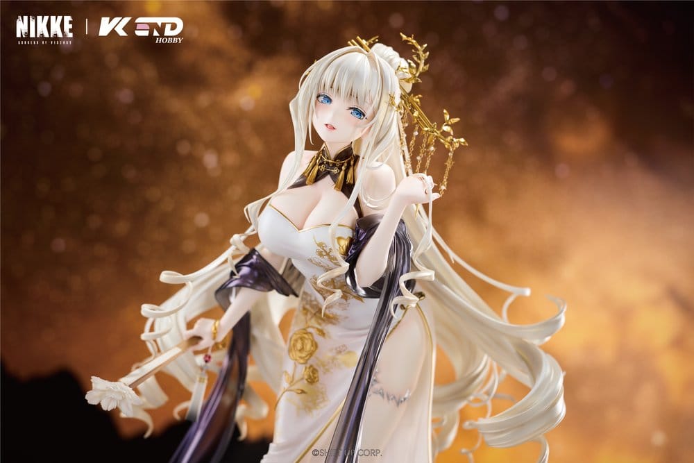 PREORDINE+ 08/2027 Goddess of Victory: Nikke PVC Figure 1/4 Crown: Glorious Flower 38 cm