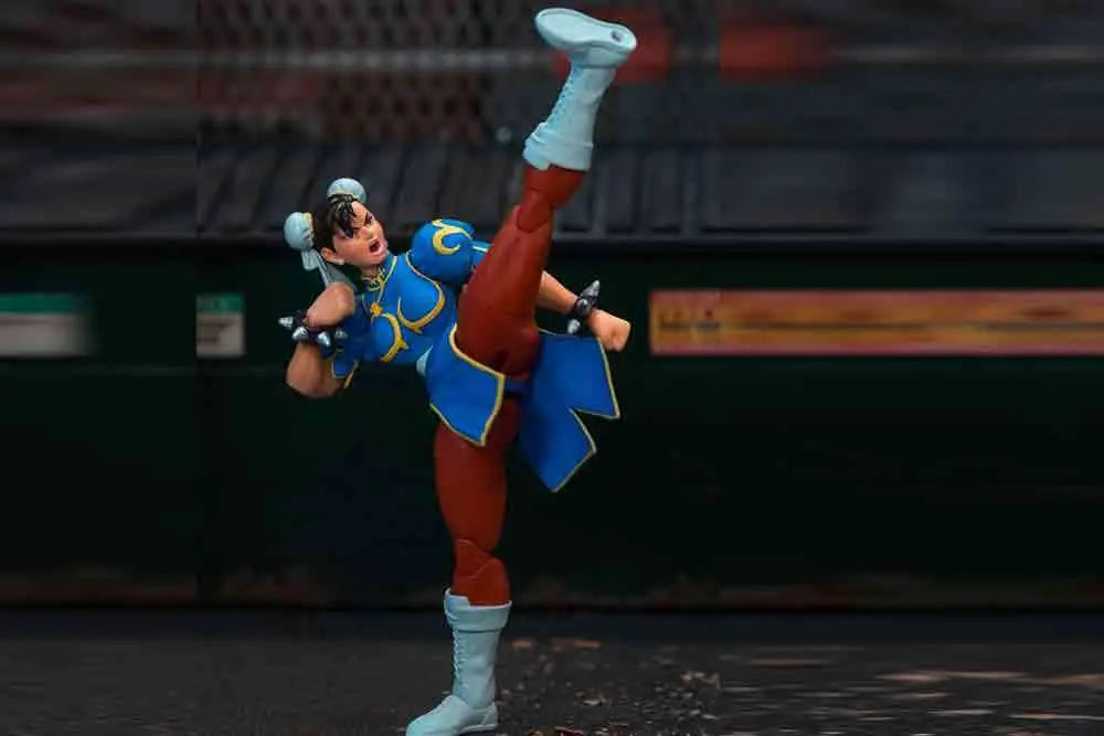 SU ORDINAZIONE STREET FIGHTER 2 CHUN LI BLUE DRESS 1/12 DELUXE ACTION FIGURE