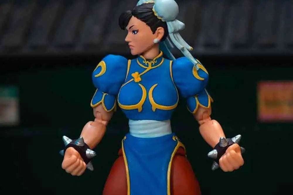 SU ORDINAZIONE STREET FIGHTER 2 CHUN LI BLUE DRESS 1/12 DELUXE ACTION FIGURE