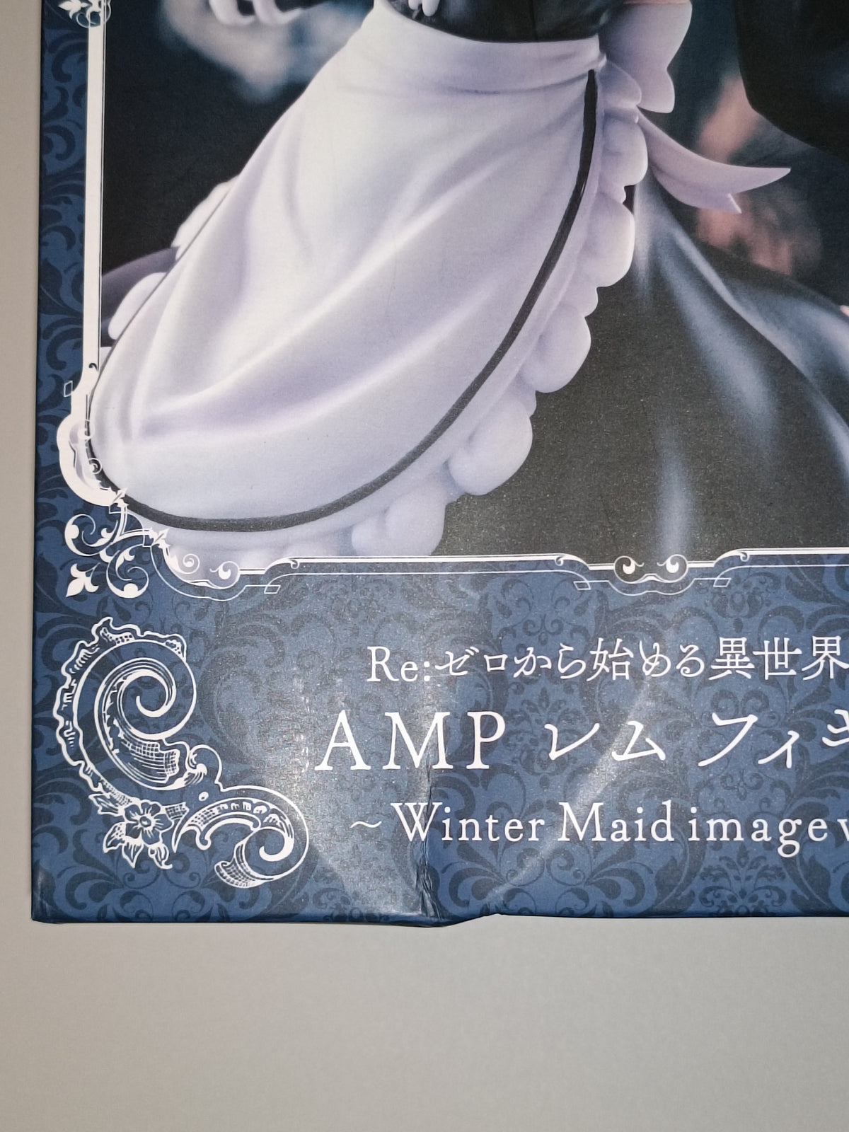 IN STOCK (Scatola Danneggiata) Re:Zero PVC Statue AMP Rem Winter Maid Image Ver. 23 cm