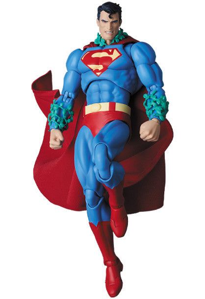 PREORDINE ESAURITO  Batman Hush MAF EX Action Figure Superman 16 cm