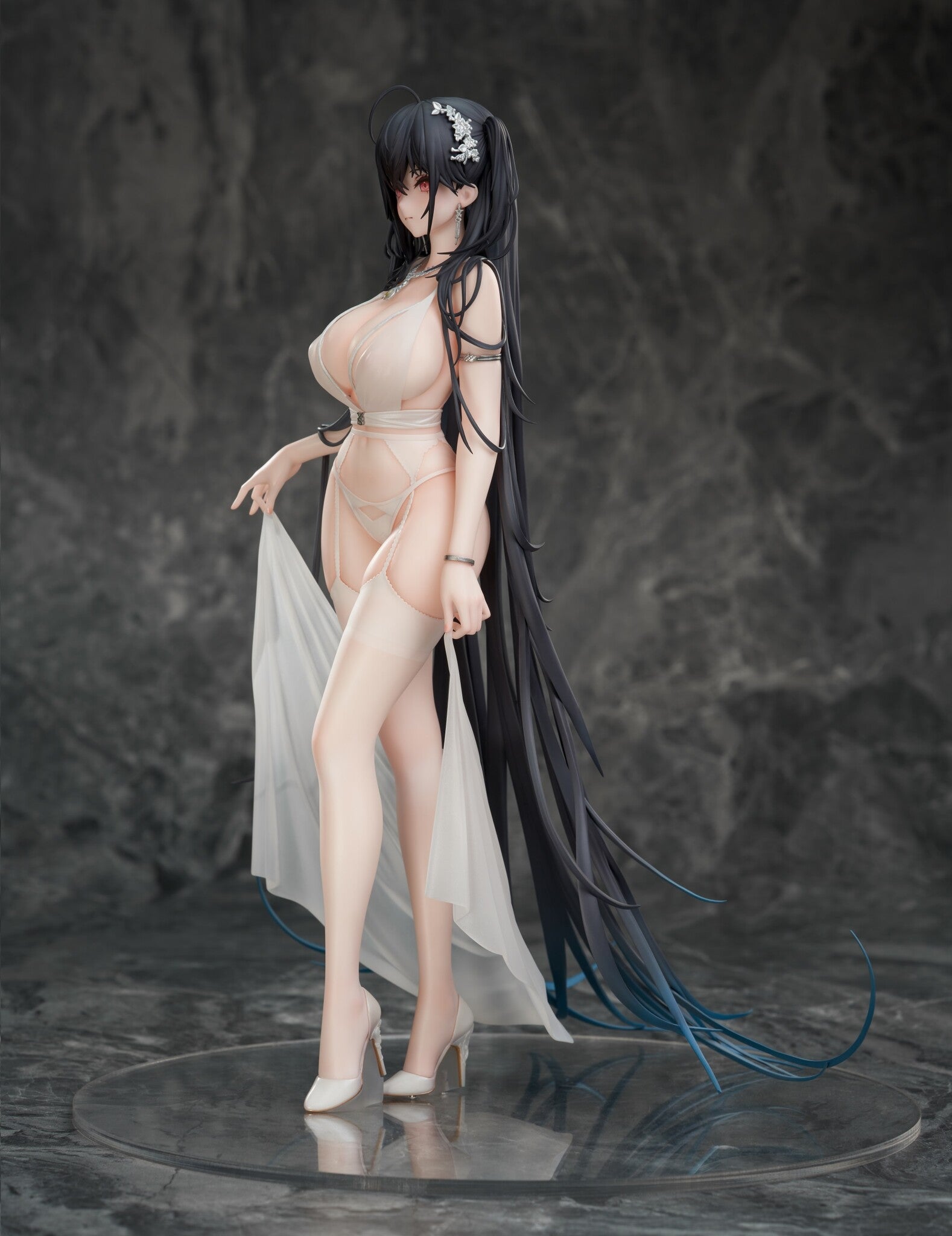 PREORDINE ESAURITO Azur Lane Taiho Wedding: Temptation on the Sea Breeze Ver. Standard Edition 1/6