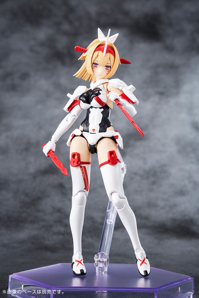 PREORDINE ESAURITO  Megami Device -Model Kit  - Archer Kizuna 14 cm