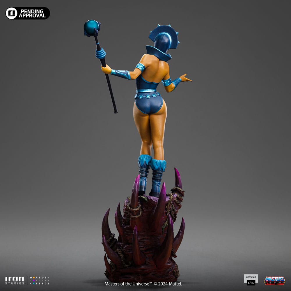PREORDINE ESAURITO Masters of the Universe Art Scale Evil-Lyn Color Variant 28 cm Statue 1/10  (PREORDINE NON CANCELLABILE)
