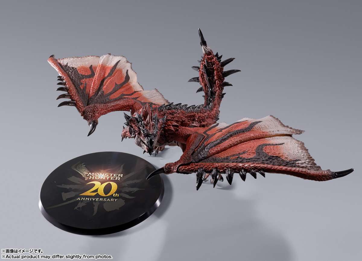 PREORDINE+ ESAURITO  Monster Hunter Rathalos -  20th Ann S.H.Monsterarts