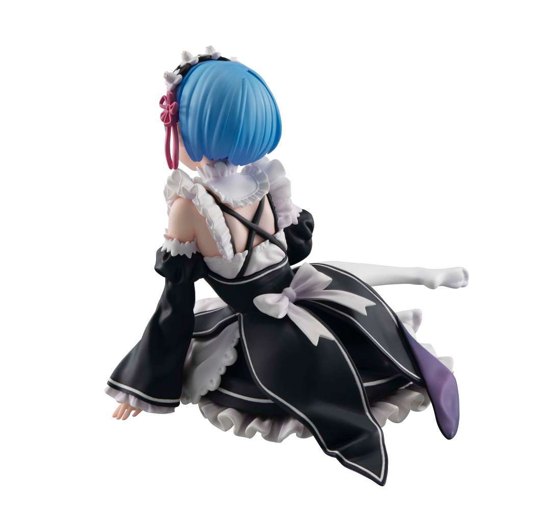 PREORDINE ESAURITO  Re:ZERO Starting Life in Another World Figure - Rem Palm Size 9 cm