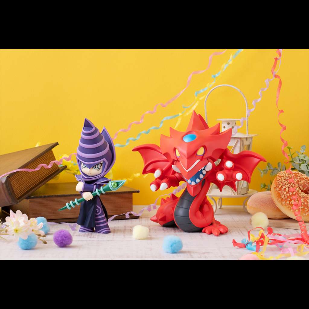 PREORDINE ESAURITO Yu-Gi-Oh! Duel Monsters Megatoon PVC Statue Slifer the Sky Dragon & Dark Magician (with gift)  (PREORDINE NON CANCELLABILE)