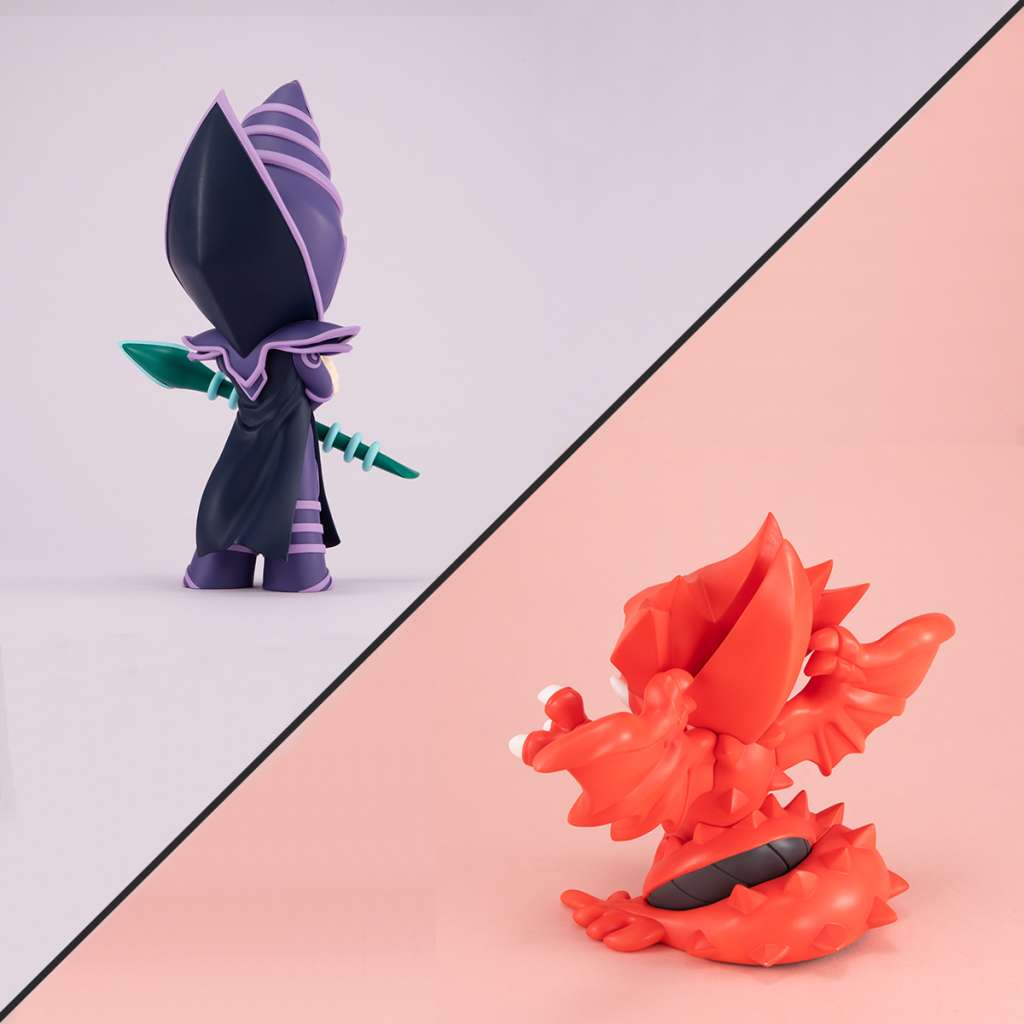 PREORDINE ESAURITO Yu-Gi-Oh! Duel Monsters Megatoon PVC Statue Slifer the Sky Dragon & Dark Magician (with gift)  (PREORDINE NON CANCELLABILE)