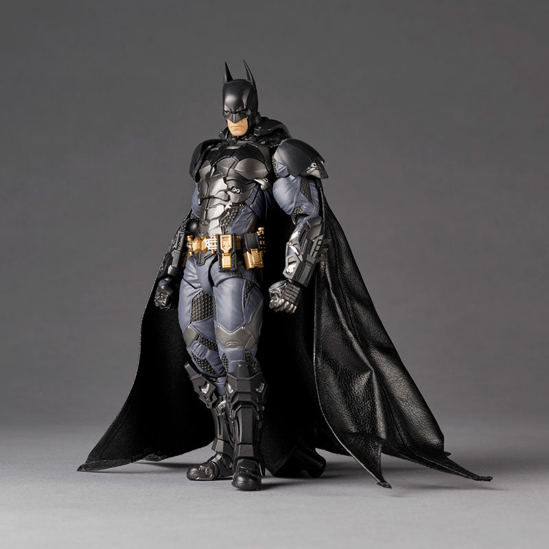 PREORDINE ESAURITO Revoltech Amazing Yamaguchi Batman (Batman: Arkham Knight Ver.)