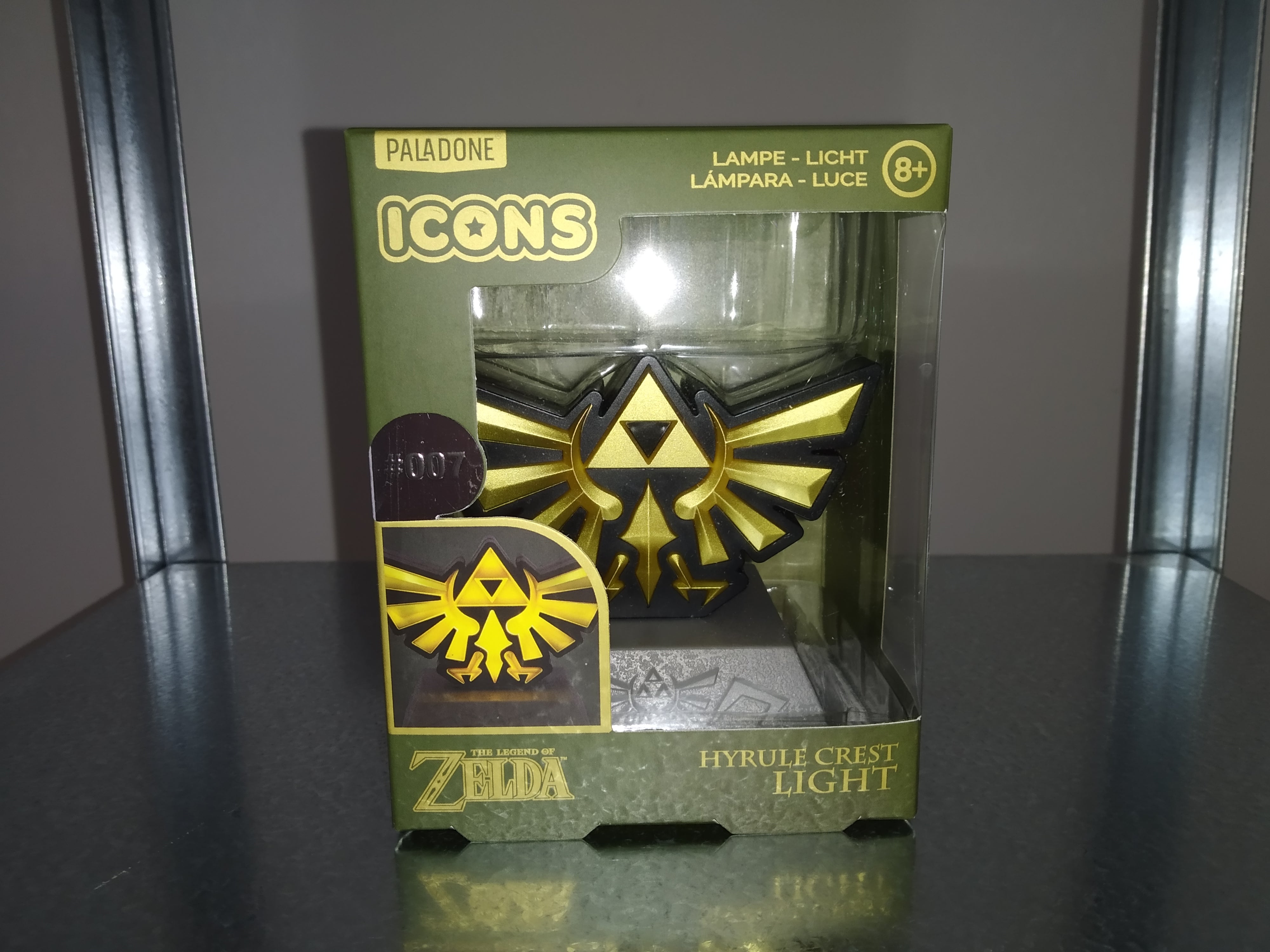 IN STOCK Lampada The Legend of Zelda -  Hyrule Crest