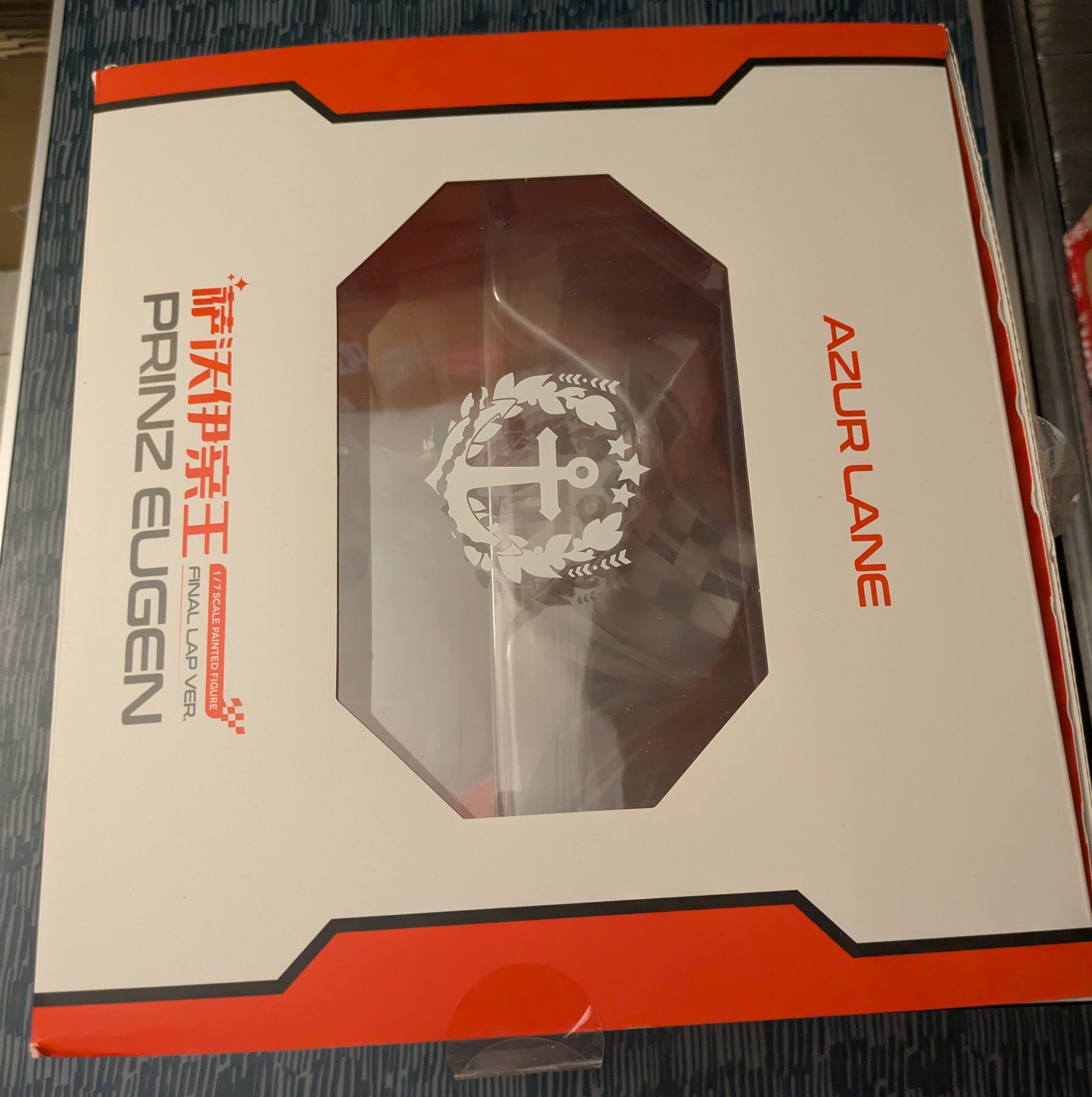 IN STOCK (Scatola aperta) Azur Lane PVC Statue 1/7 Prinz Eugen Final Lap Ver. 30 cm