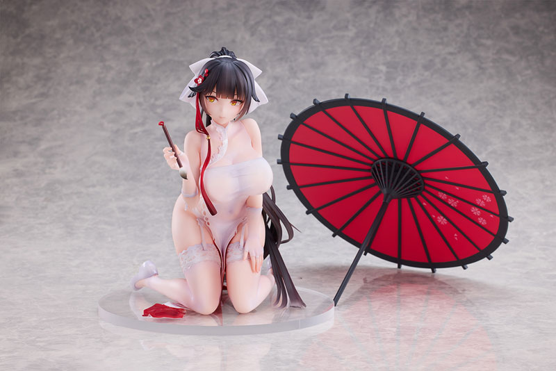 PREORDINE+ 11/2025 Azur Lane Statue 1/4 Takao 23 cm
