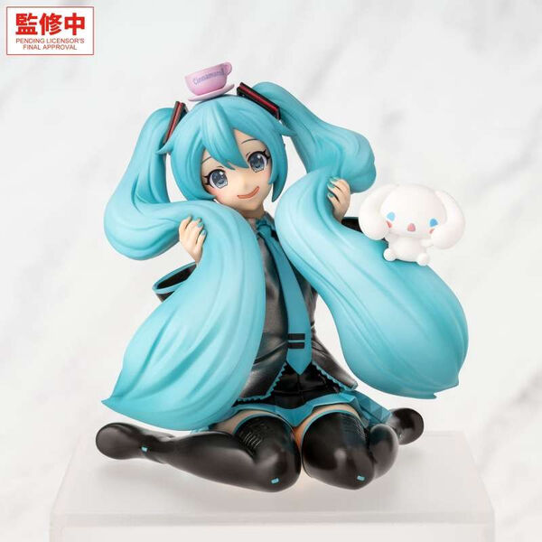 RICHIEDI IL PRODOTTO Hatsune Miku × Cinnamoroll Chokonose Premium Figure Mofutto Ver.