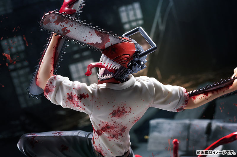 PREORDINE+ 11/2025 Chainsaw Man Statue 1/7 Chainsaw Man 30 cm