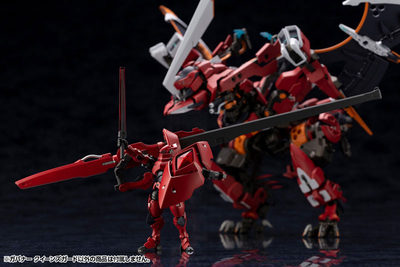 PREORDINE+ 07/2025 Hexa Gear Plastic Model Kit 1/24 Governor Queen's Guard 8 cm