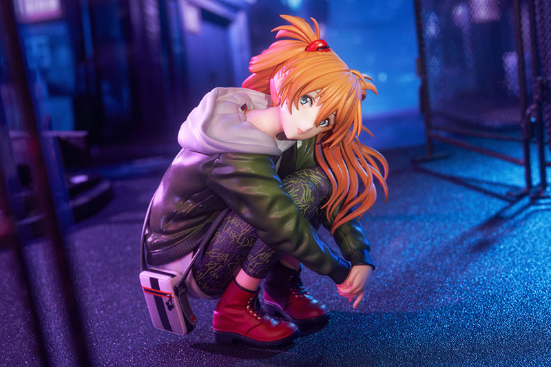 PREORDINE 01/2026 Neon Genesis Evangelion Shikinami Asuka Langley Ver. Part 3 Radio Eva 12 cm Statue 1/7 (PREORDINE NON CANCELLABILE)