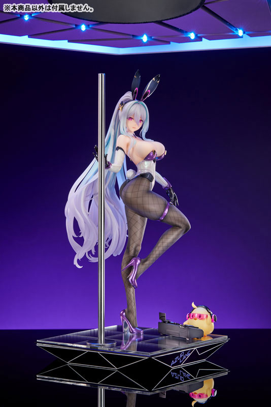 PREORDINE CHIUSO 02/2026 Azur Lane Kearsarge All-Night Charge Ver. 30 cm Statue 1/7 (PREORDINE NON CANCELLABILE)