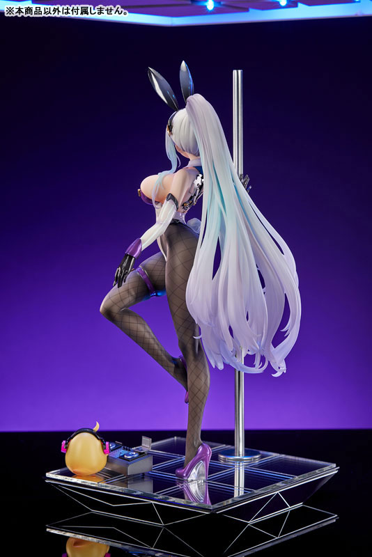 PREORDINE CHIUSO 02/2026 Azur Lane Kearsarge All-Night Charge Ver. 30 cm Statue 1/7 (PREORDINE NON CANCELLABILE)