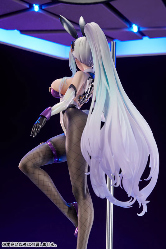 PREORDINE CHIUSO 02/2026 Azur Lane Kearsarge All-Night Charge Ver. 30 cm Statue 1/7 (PREORDINE NON CANCELLABILE)