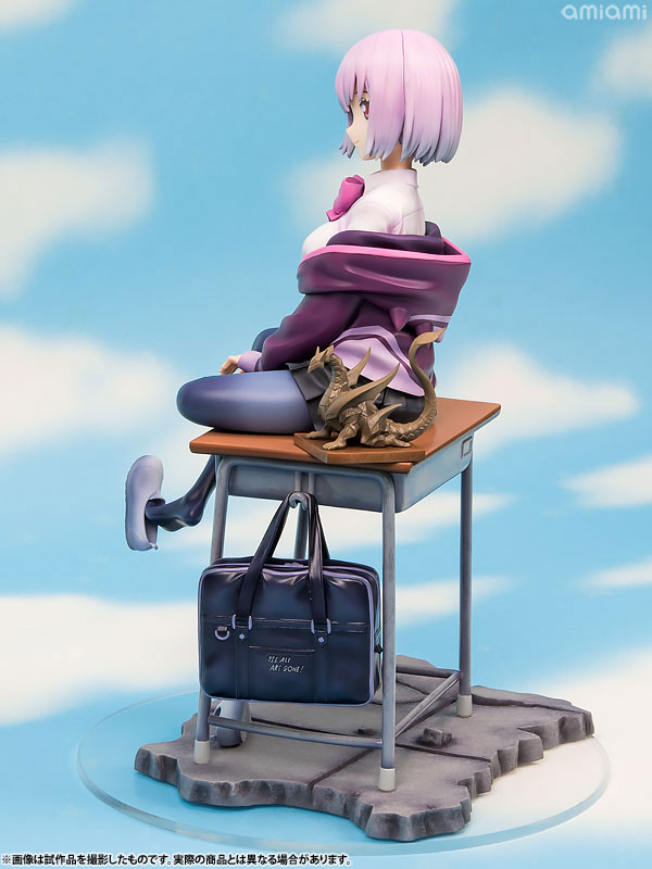 PREORDINE+ CHIUSO 06/2025 SSSS.Gridman Akane Shinjo 21 cm Statue 1/7