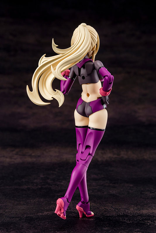 PREORDINE+ 07/2025 Megami Device Plastic Model Kit 1/1 Auv Amaterasu Regalia Eclipse 18 cm