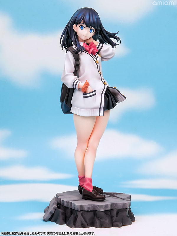 PREORDINE+ 08/2025 SSSS.Gridman Rikka Takarada 24 cm Statue 1/7