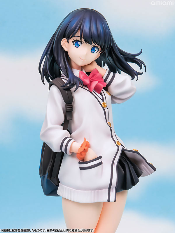 PREORDINE+ 08/2025 SSSS.Gridman Rikka Takarada 24 cm Statue 1/7