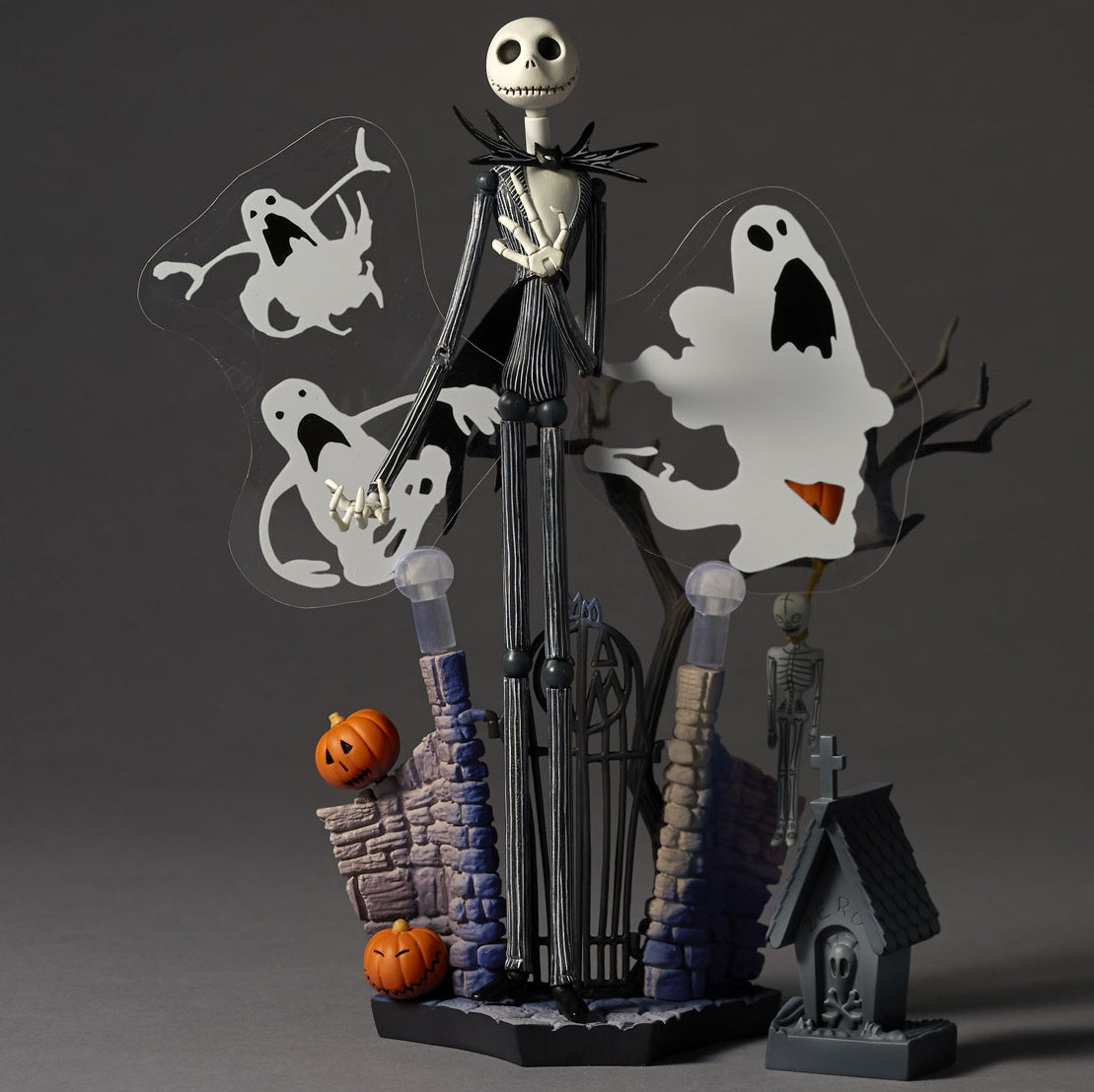 PREORDINE ESAURITO Revoltech - The Nightmare Before Christmas - Jack Skellington Ver.1.5