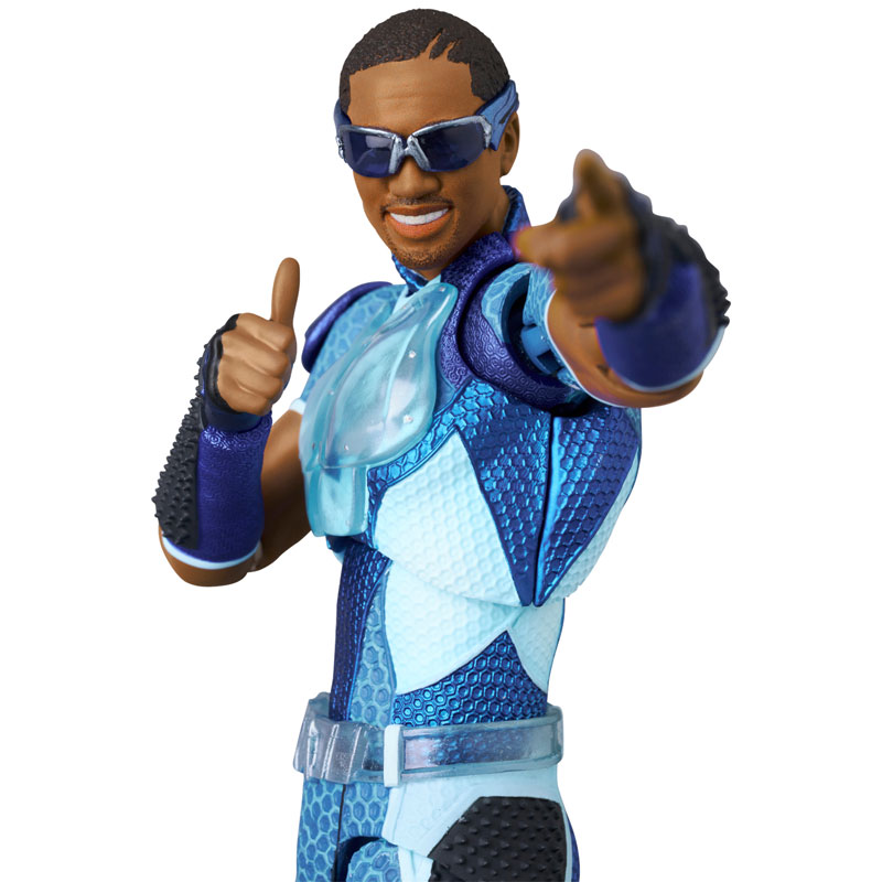 PREORDINE+ CHIUSO 10/2025 The Boys MAFEX Action Figure A-Train 16 cm