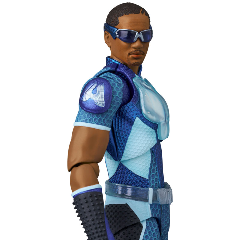 PREORDINE+ CHIUSO 10/2025 The Boys MAFEX Action Figure A-Train 16 cm