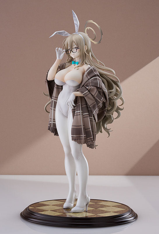 PREORDINE+ 08/2025 Blue Archive Akane Murokasa (Bunny Girl) 30 cm Statue 1/7