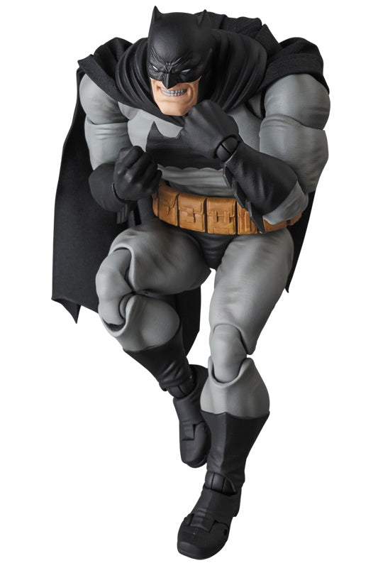 PREORDINE ESAURITO The Dark Knight Returns MAFEX Action Figure Batman 16 cm