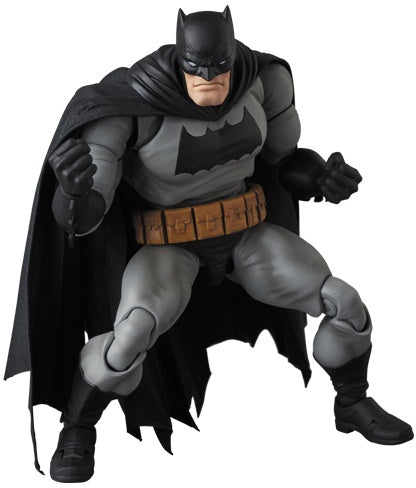 PREORDINE ESAURITO The Dark Knight Returns MAFEX Action Figure Batman 16 cm