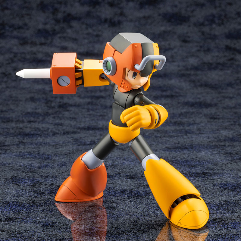 PREORDINE+ 07/2025 Mega Man Pile Drive Ver. Model