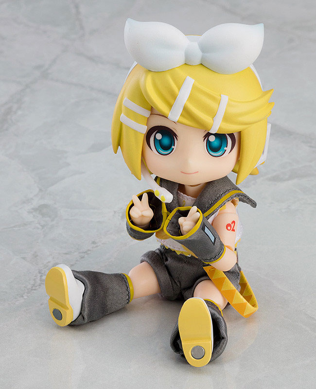 PREORDINE+ CHIUSO 11/2025 Character Vocal Series 02: Kagamine Rin/Len Nendoroid Doll Action Figure Kagamine Rin 14 cm (re-run)