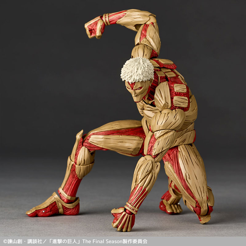 PREORDINE+ CHIUSO 09/2025 Amazing Yamaguchi Attack on Titan Armored Titan Action Figure