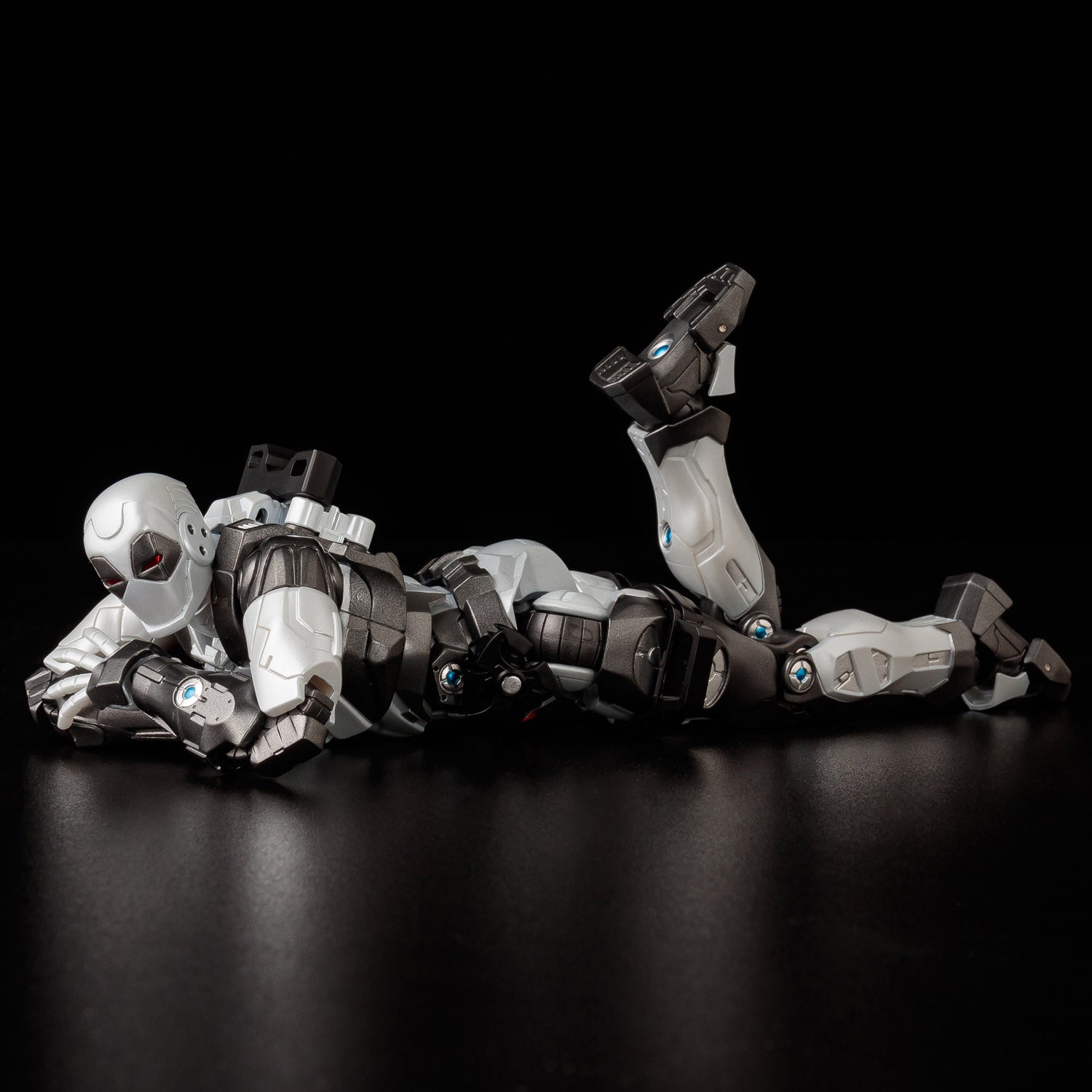 PREORDINE ESAURITO Fighting Armor Deadpool X-FORCE ver. Action Figure