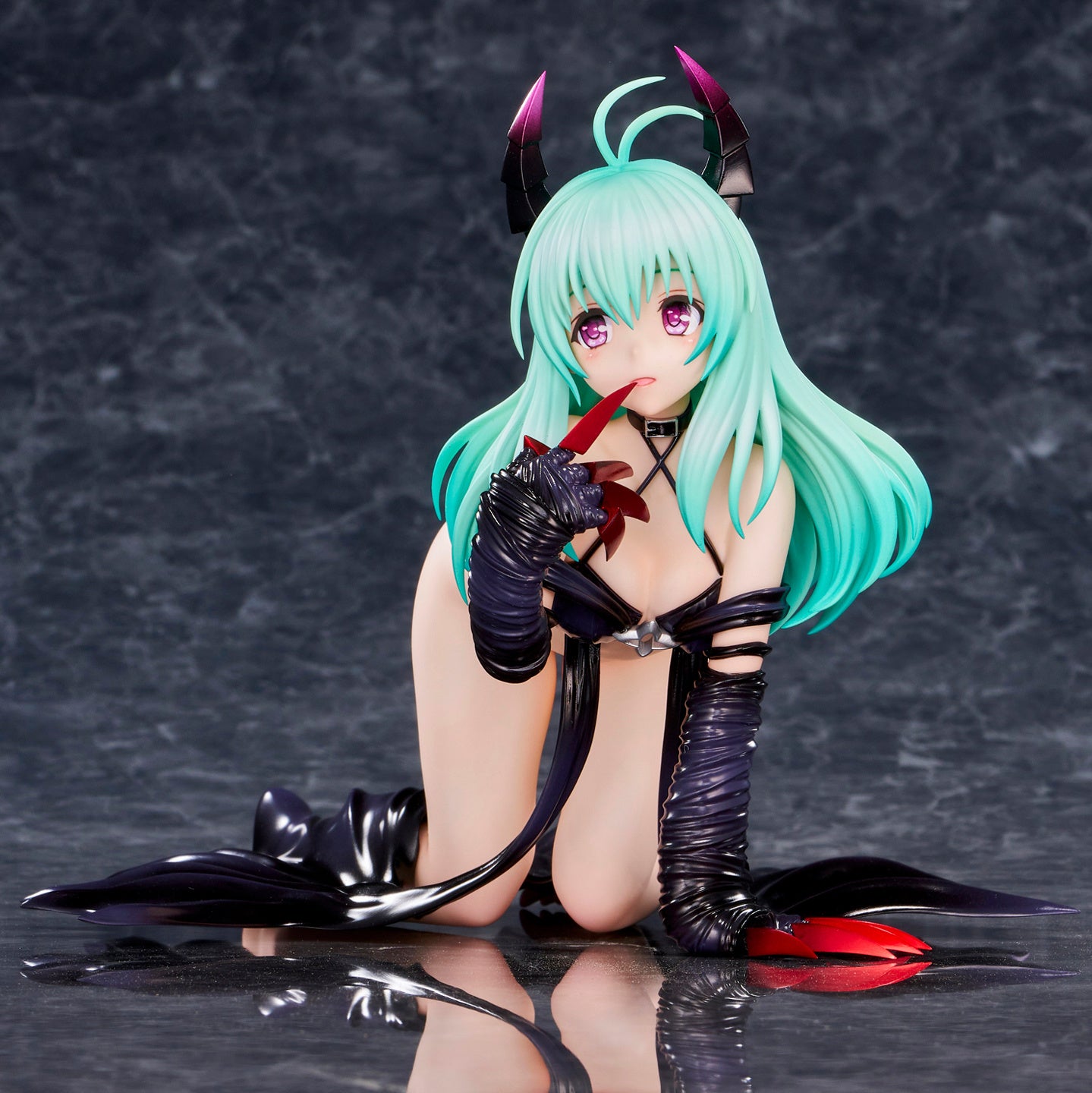 PREORDINE ESAURITO To Love-Ru Darkness - Run Elsie Jewelria Darkness Ver. Statue