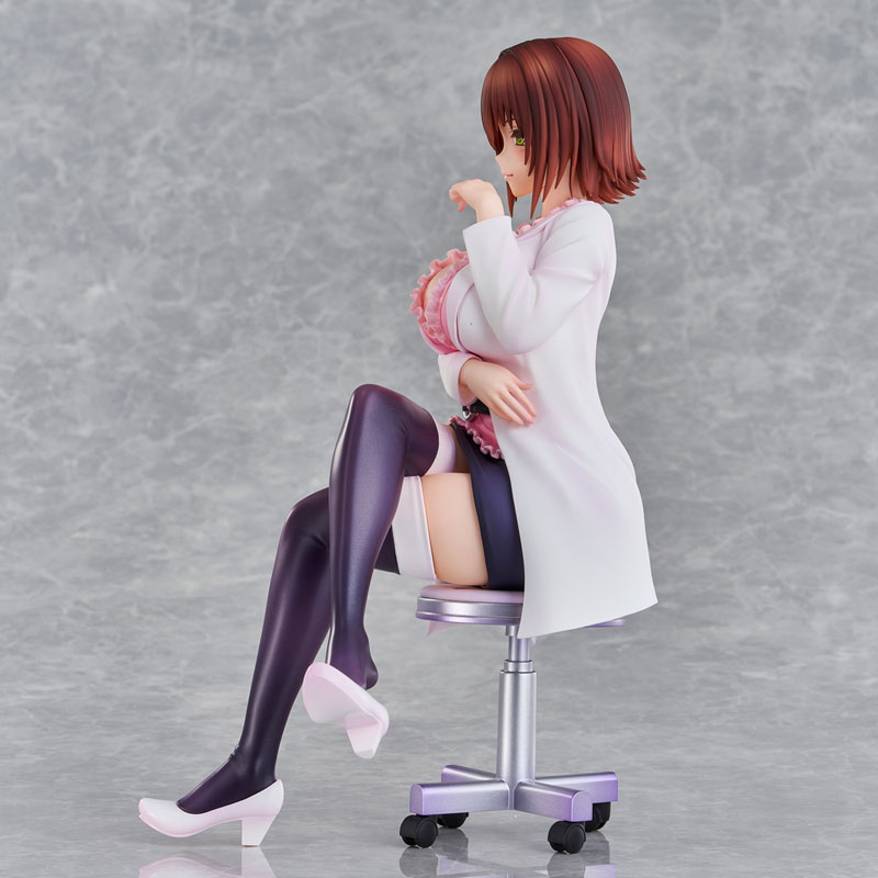 PREORDINE+ 07/2025 To Love-Ru Darkness Statue Nurse Series: Ryoko Mikado School Nurse Ver. 23 cm