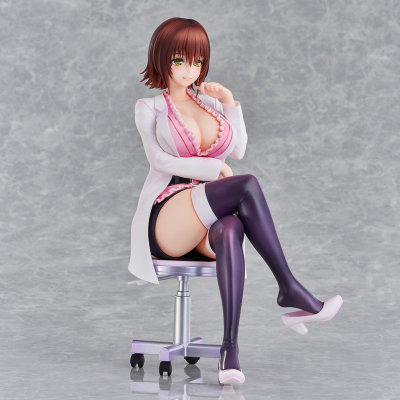 PREORDINE+ 07/2025 To Love-Ru Darkness Statue Nurse Series: Ryoko Mikado School Nurse Ver. 23 cm