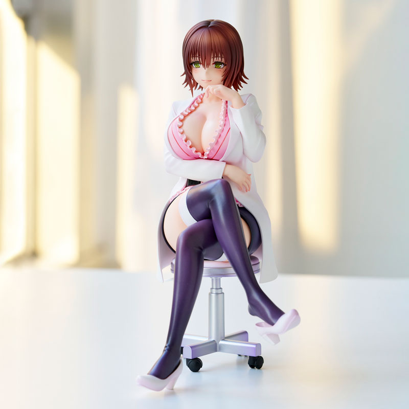 PREORDINE+ 07/2025 To Love-Ru Darkness Statue Nurse Series: Ryoko Mikado School Nurse Ver. 23 cm