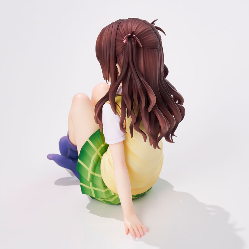 PREORDINE+ 09/2025 To Love-Ru Darkness Statue School Uniform Series Mikan Yuki High School Student Ver. 15 cm
