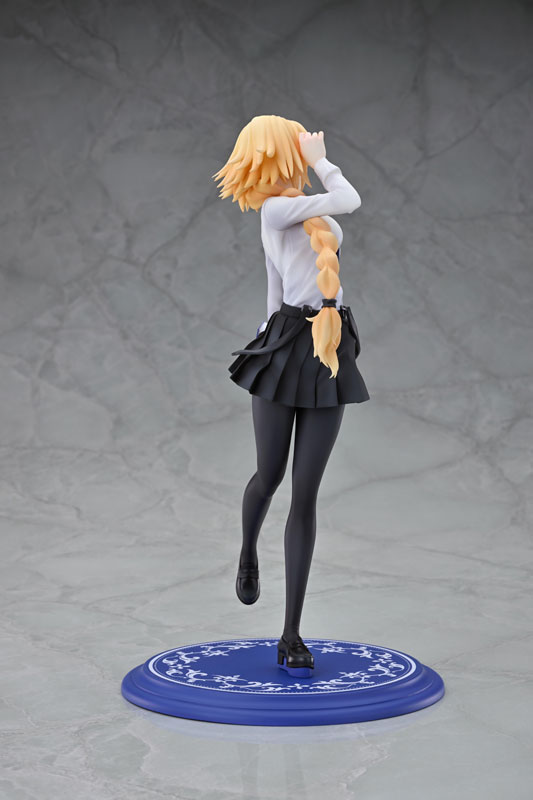 PREORDINE+ 08/2025 Fate/Apocrypha Ruler (Jeanne d'Arc) Original Glasses Model Ver. 23 cm Statue 1/7
