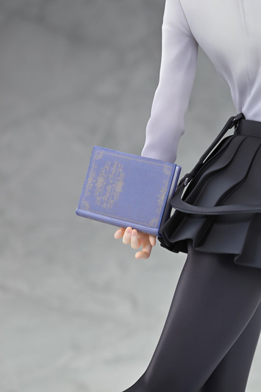 PREORDINE+ 08/2025 Fate/Apocrypha Ruler (Jeanne d'Arc) Original Glasses Model Ver. 23 cm Statue 1/7